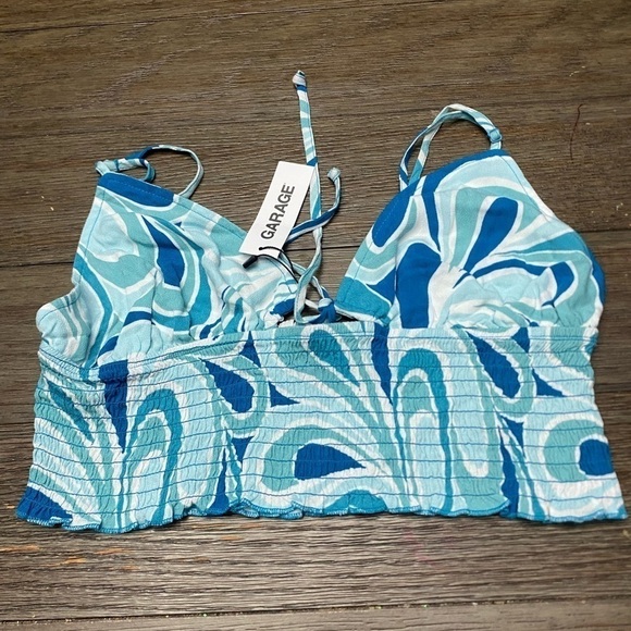 Garage Women's Blue Halter Keyhole Top Large 
NWT - Picture 2 of 7